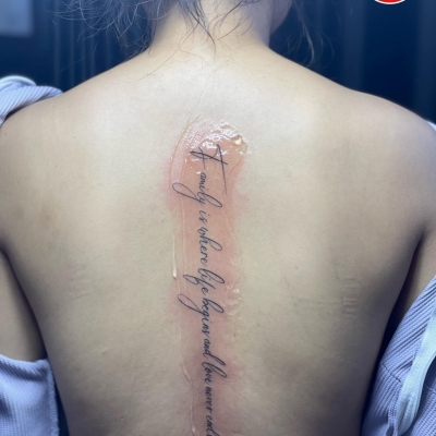 gia đình là nơi cuộc sống bắt đầu và là tình iu ko bao giờ kêt thúc 