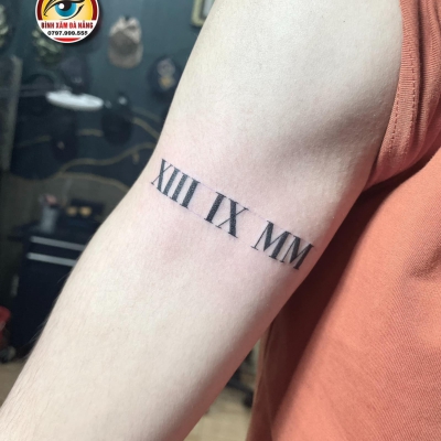 hình xăm chữ số la mã 
