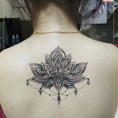 Hình xăm mandala bên mình thực hiện ,tham khảo