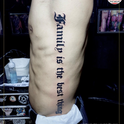 hình xăm thợ bên bình thực hiện
