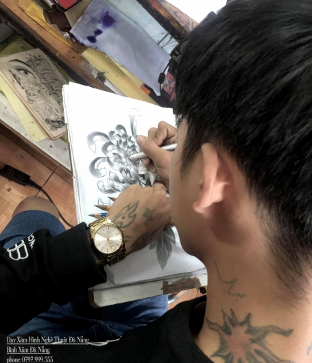  Học viên nhà bình