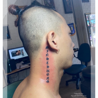 tattoo chữ bên bình thực hiện  hiện